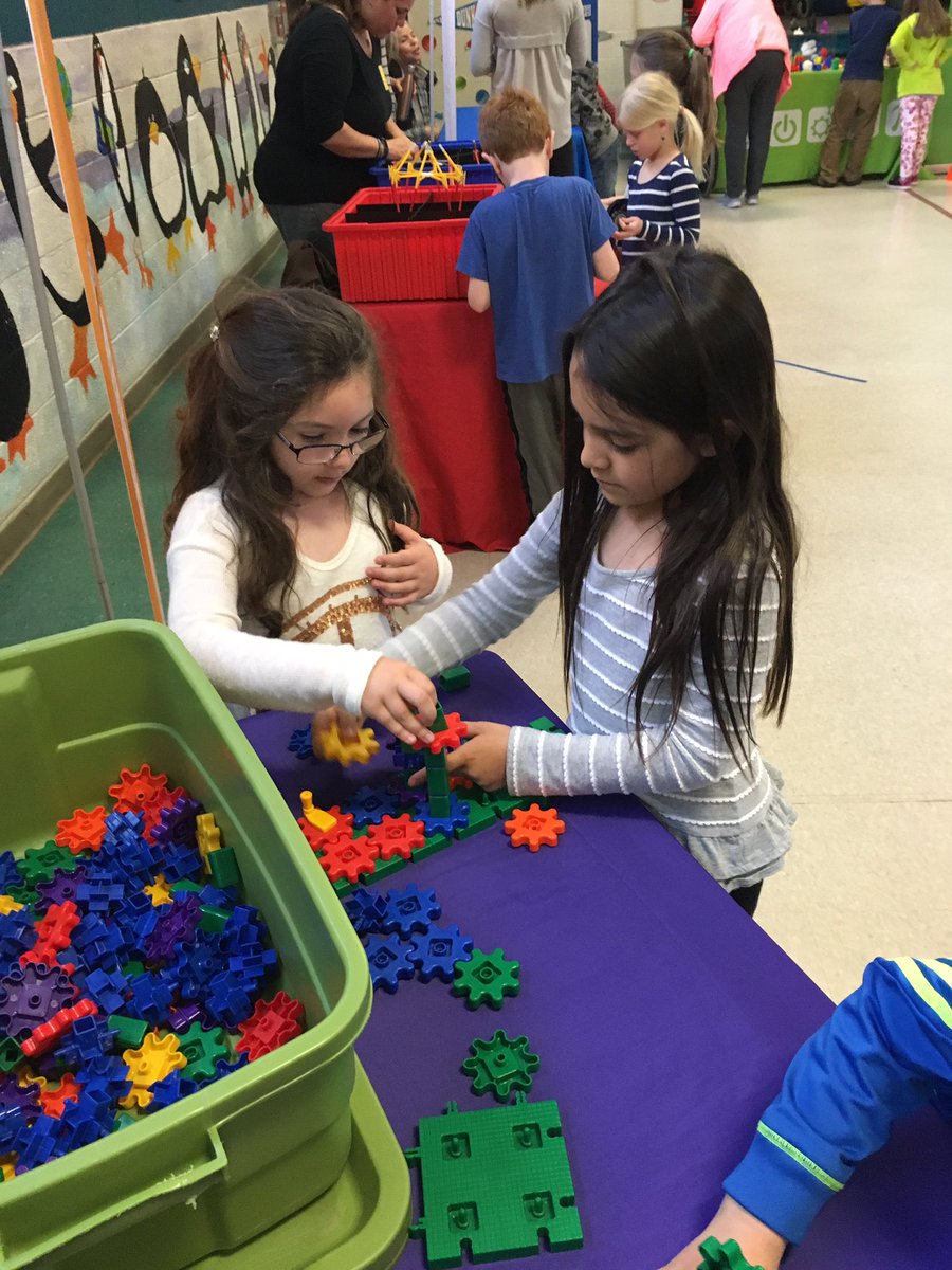brookeblynch's tweet photo. Great Friday! We loved our STEAM assembly!! #pattengillpride https://t.co/Q9Ahh4UV81