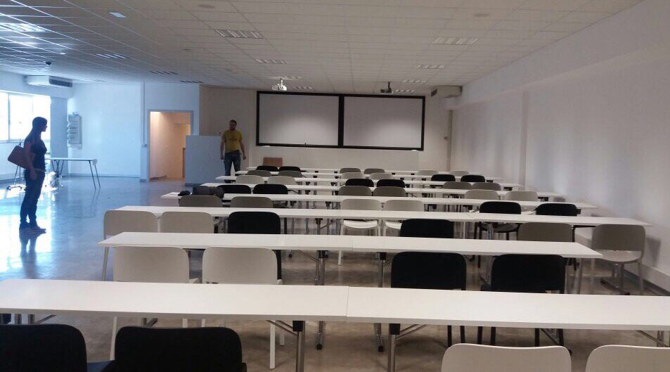 ProfFranzini's tweet photo. Aula corsi di studio e specializzazione teorico-pratica in ossigenoozono terapia SIOOT https://t.co/0e1nUl7K6p