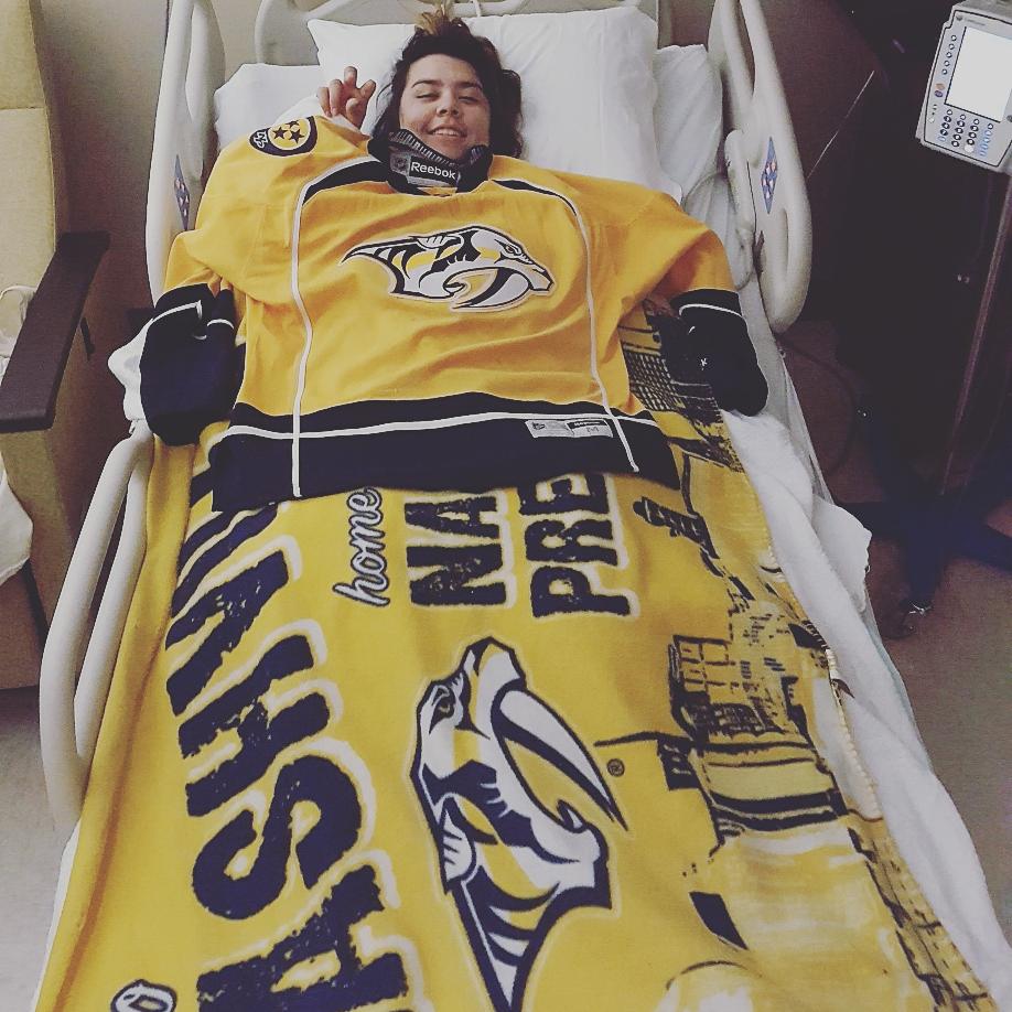 elymonster_3's tweet photo. #StandWithUs #PredsPride #byebyeappendix she can't wait for the game https://t.co/ALuF17Loiv