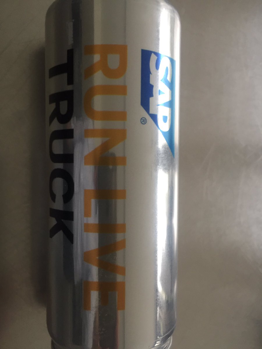 jwdekoster's tweet photo. Denk dat dit speciale #RunLiveTruck biertje @Bavaria prima zal smaken. Leuke case en leuke afsluiting van de week! https://t.co/1HElLcoJ1x