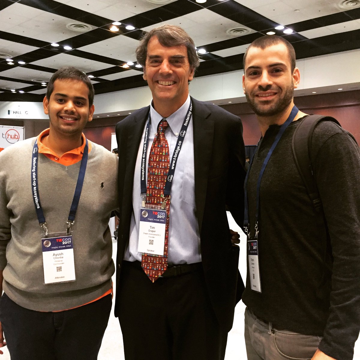 rambunctious13's tweet photo. Meeting the #legend and one of the inventors of the #venturecapital industry @TimDraper #somethingventured https://t.co/lIrP9xODZ3