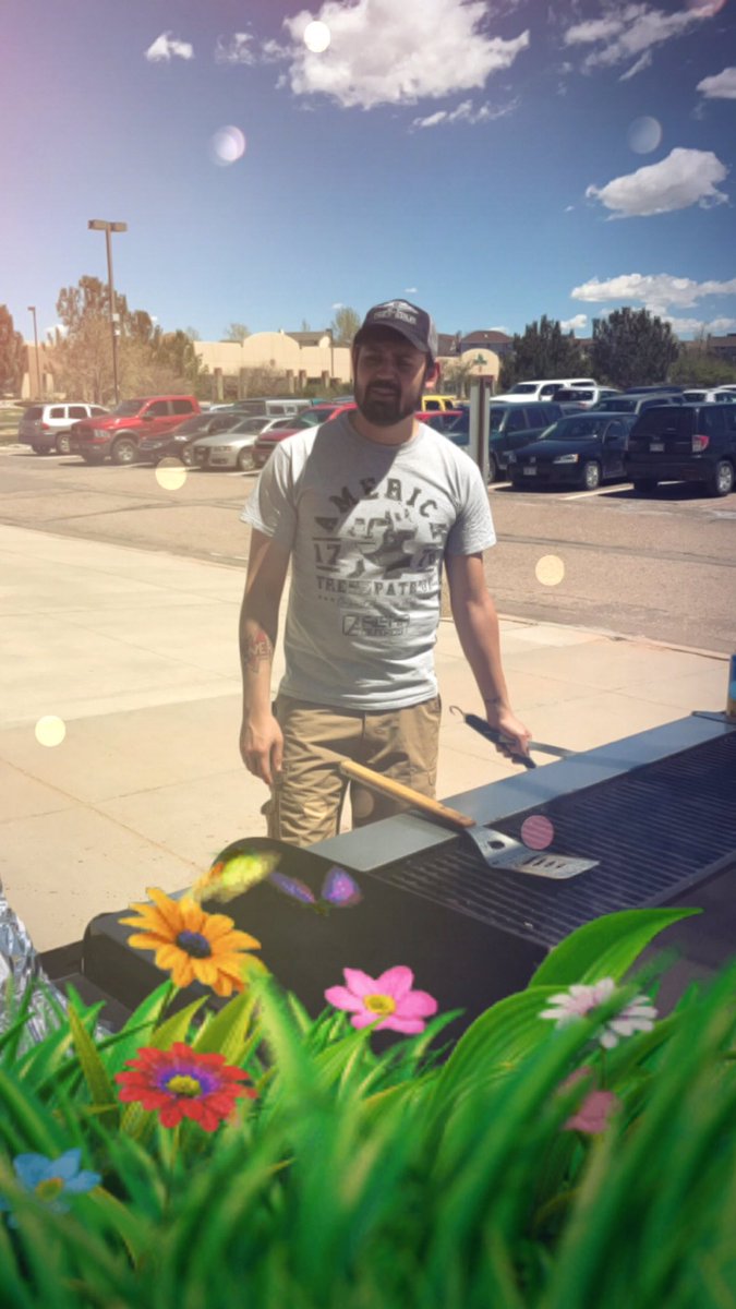 TeamFowler2's tweet photo. @TeamFowler2 @719ECET  Toy grilling for the community https://t.co/BVZYboYkII