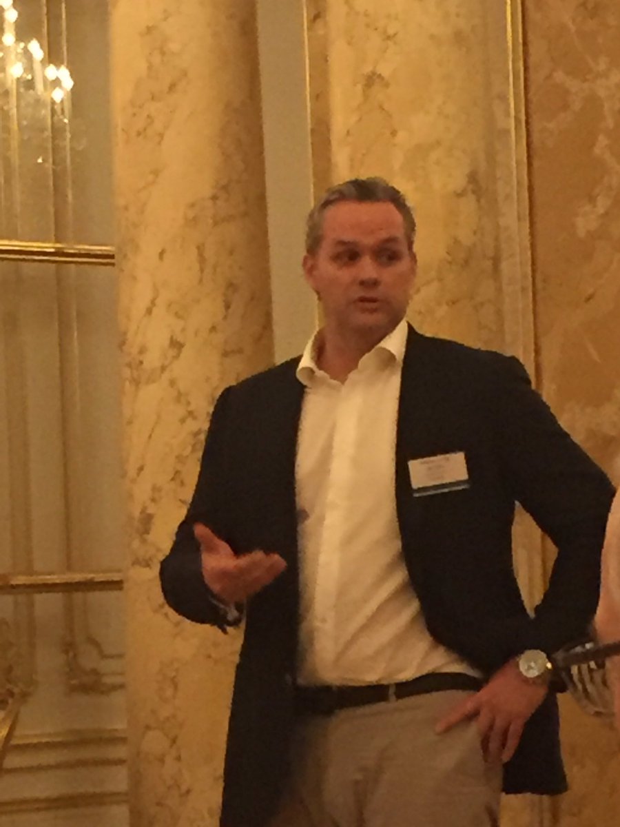 therachwhite's tweet photo. Founder @Genesis_Care Dan Collins thanks team & challenges to radically improve care for patients #estro16 #cancercareservicesofthefuture https://t.co/xDDXjbka4f