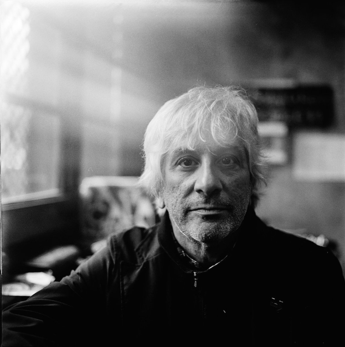 MuteUSA's tweet photo. We’re thrilled to share we've signed @leeranaldo founding member of @thesonicyouth + new album to come this year! https://t.co/btMSi8Lyyh https://t.co/ZAVJHNVL5H