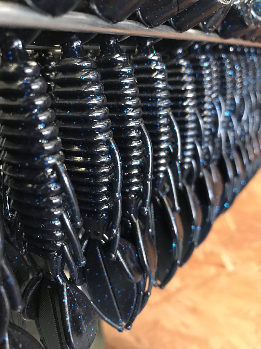GroveBaits's tweet photo. Black &amp; Blue 4" Mega Stingers 

#bass #bassfishing #fishing https://t.co/i9vm4EtXfG