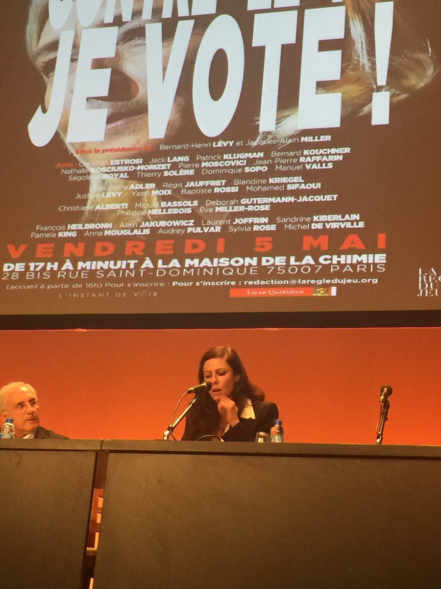 laregledujeuorg's tweet photo. #AnnaMouglalis intervient #contrelabstention au #ForumRepublicain en lisant #VictorHugo : la grandeur du suffrage universel. https://t.co/Ld5Eqa1a7g