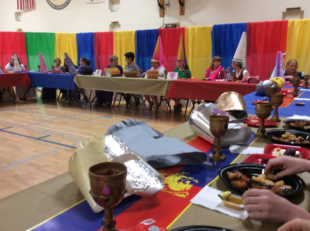 acs6c's tweet photo. More Medieval Time pictures. https://t.co/fkiA2veURA