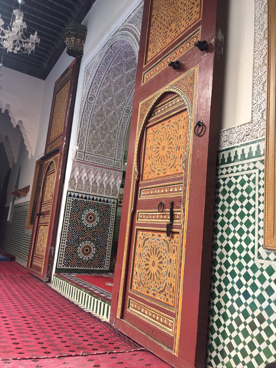 ABOURICHA's tweet photo. Porte de  La Zaouia Tidjania d'El Mouassine (Marrakech), considérée comme un chef d'oeuvre architectural, https://t.co/6wxlCBgz7S