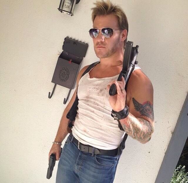 Sometimes a selfie never hurt anyone.