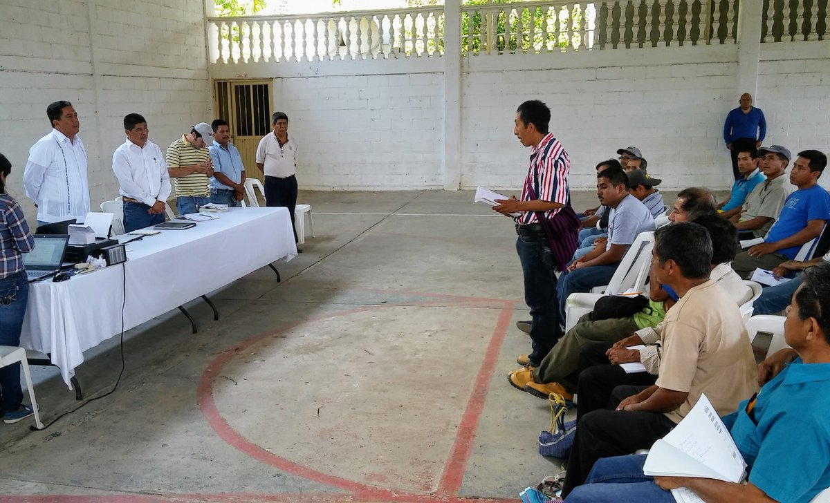 MarcoGamaSLP's tweet photo. Muy satisfactorio atestiguar el trabajo de ntro Alcalde de #SanAntonioSLP #AgustinGonzálezHernández y su #ConsejodeDesarrollo #EstoyContigo https://t.co/Qaj9Ois3Uk