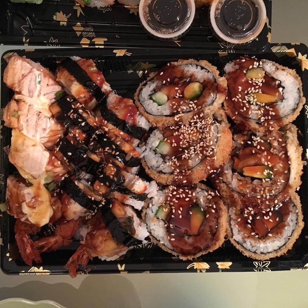 ChooseOne___'s tweet image. Choose one #food 🍽