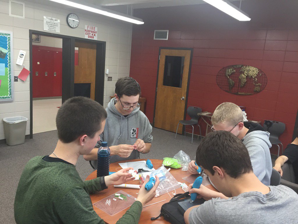 frese_nh's tweet photo. Thank you @KeystoneAEA for the Doodler kit. Senioritis is manageable. Engineering one small step at a time! https://t.co/1WsUq9OSHL