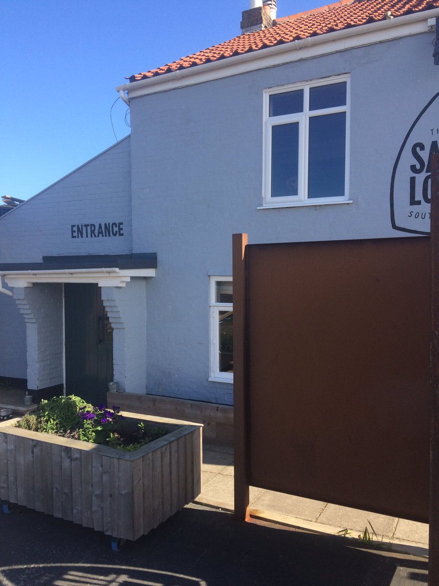 Steak Night this evening until 9pm. 8oz Sirloin, frites, slaw, pint or glass of house wine £15.95 #Southwold #SteakNight