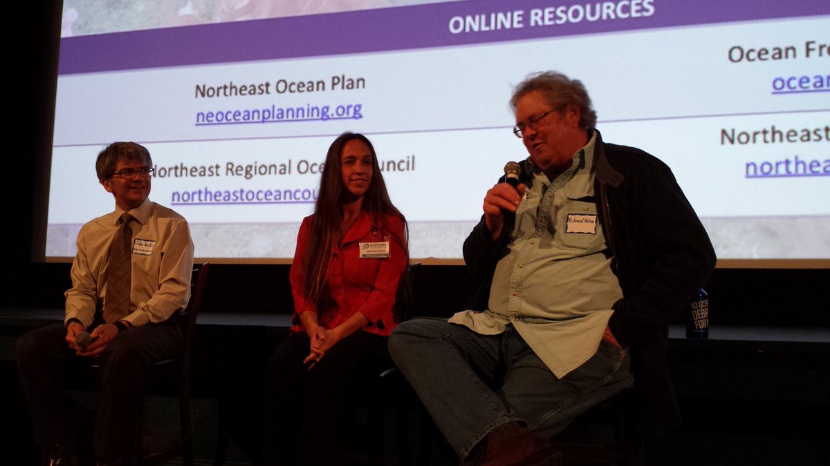 Ocean_Frontiers's tweet photo. Great night in #RocklandME w/people from the film speaking afterwards about the #NEOceanPlan &amp; #oceanplanning. Love @RocklandStrand theater! https://t.co/7MxCfoenOU