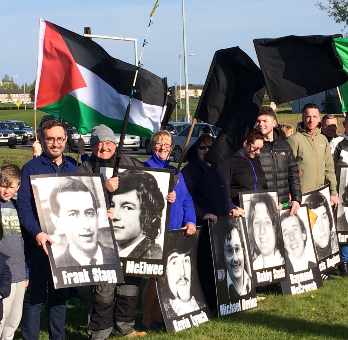 SFClondalkin's tweet photo. Sinn Féin vigil for #HungerStrike81 and the #PalestinianPoliticalPrisoners hunger striking now in Israeli Jails. https://t.co/qUfjeDDzAG