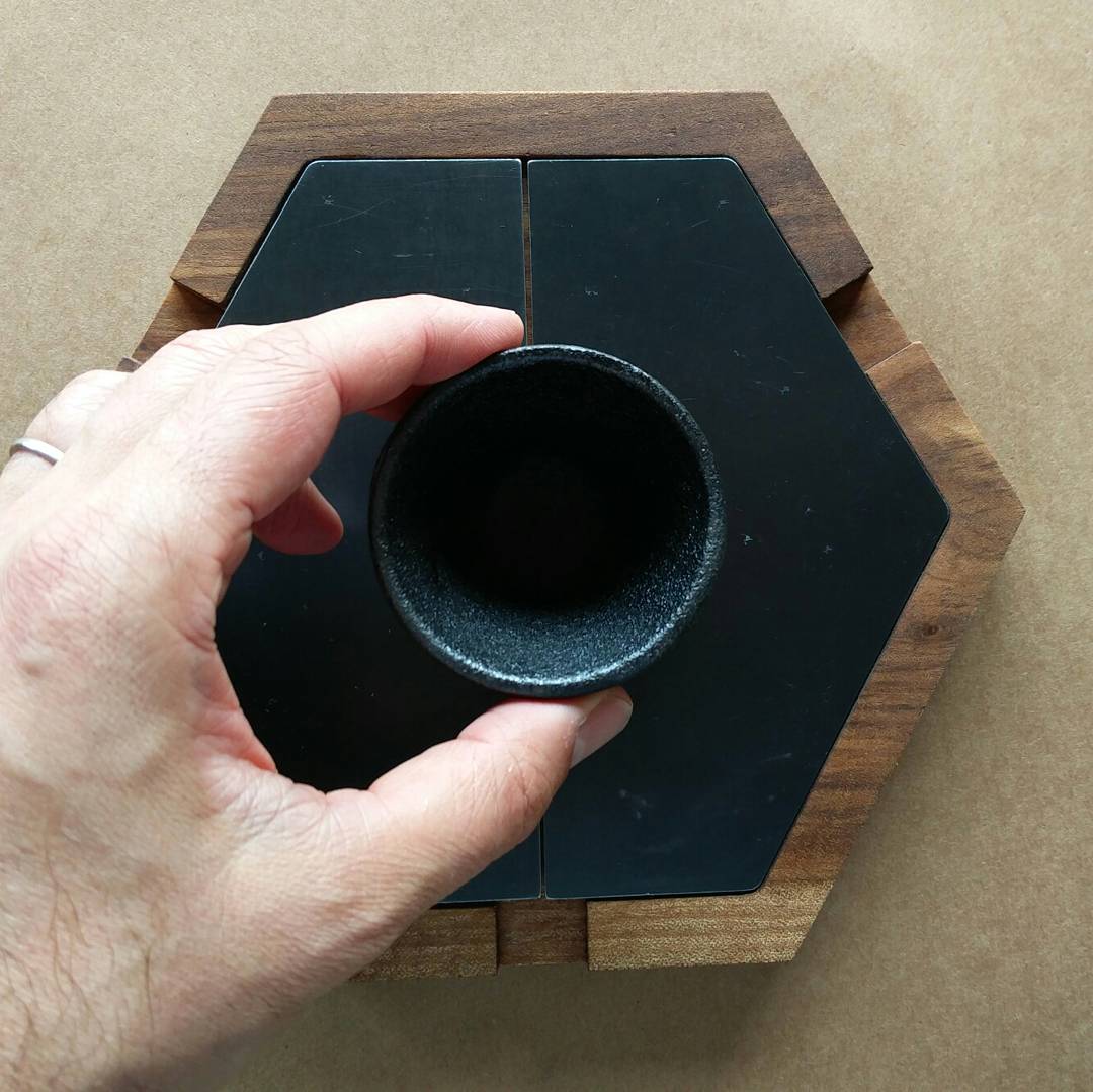 Hierro y madera pa'l menú de pasos canejo! 
#designforfood #proyectoespecial