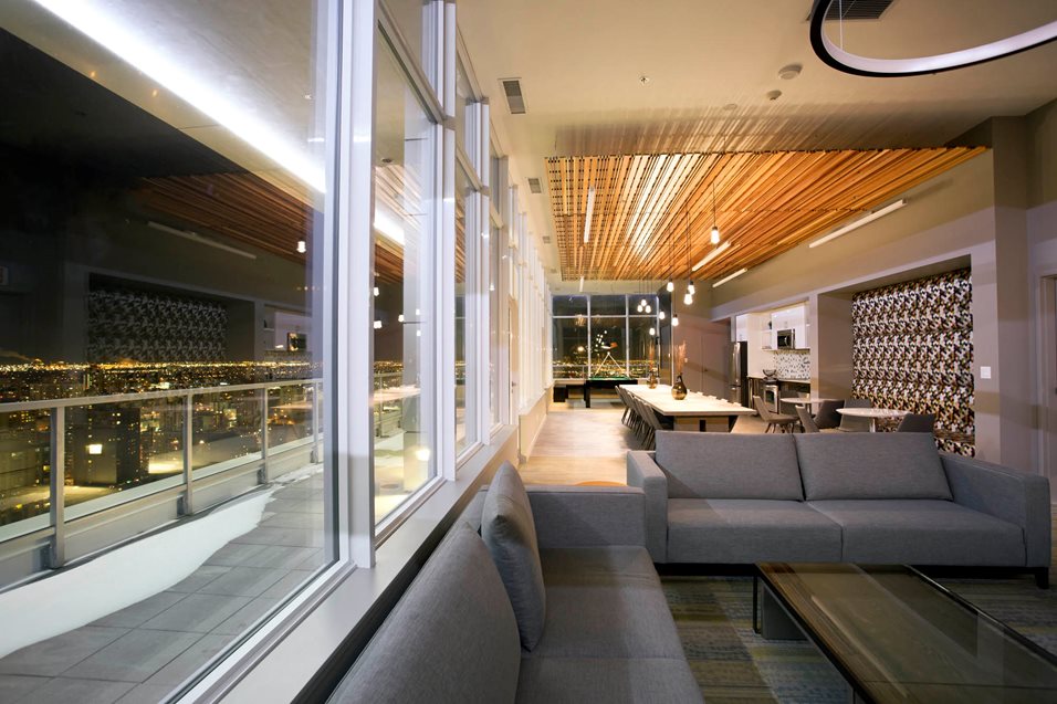 EdgarDevelopmnt's tweet photo. Maybe we're biased, but how swanky is @HendrixLiving? #TheHendrix https://t.co/nzFZIMJNKM https://t.co/ugihzmk9JJ