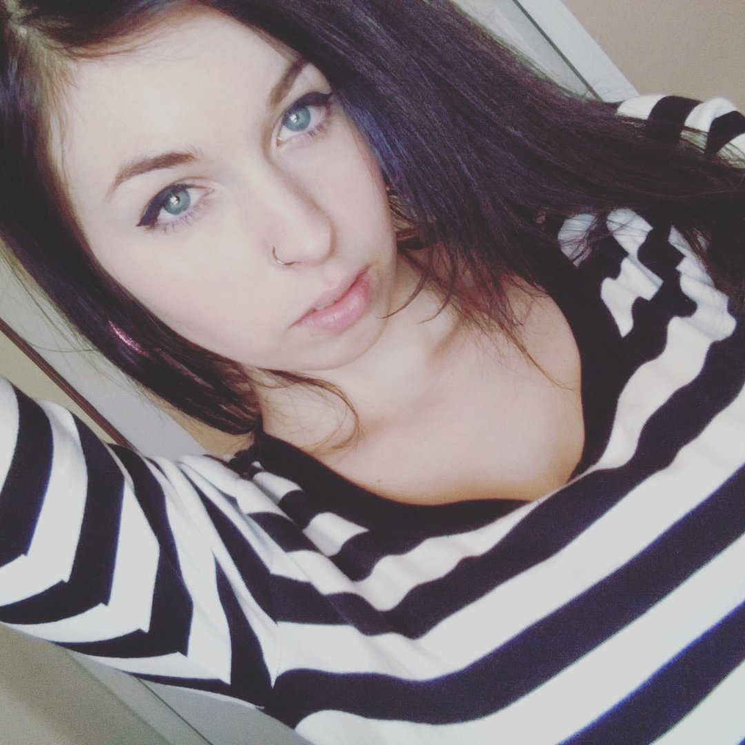 TW Pornstars - 3 pic. Dawn Willow. Twitter. Love the new dress! I'll be