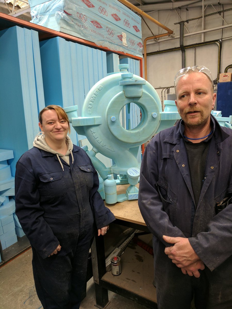 PrecisionAlloys's tweet photo. Andy and Kelly with our biggest replicas produced to date. #Replicast #castings #madeingb https://t.co/SEEN4xZiYb
