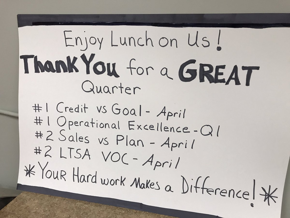 long_zacklong's tweet photo. Q1/April Celebration 8539 Littleton-48 feet of Sandwich for a great team @rnstonecowgirl @whipplenh @DelvecchioA @Lisachiras https://t.co/3ZfOaax2PN