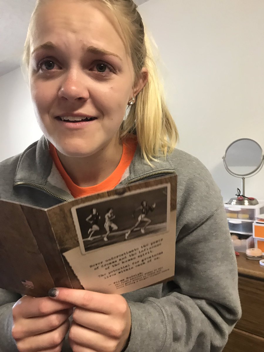 WhyEmilyCries's tweet image. Because her grandma sent her a track card