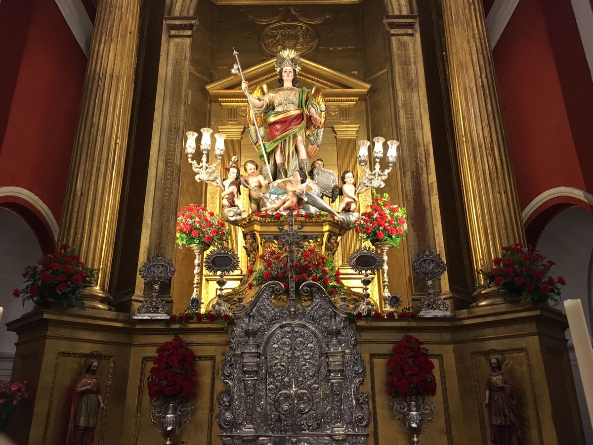 La <a href="/Hdad_SanRafael/">Hdad. de San Rafael</a> presenta sus estrenos lavozdecordoba.es/religion-y-cof… #sanrafael #custodio