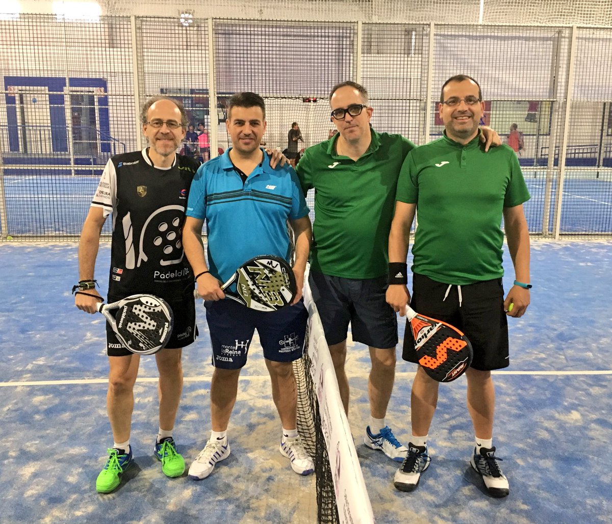 EnriqueMartn's tweet photo. Nuevo partido de @rankingpadelzam esta vez contra dos amigos, Alfonso y Miguel en @zamorapadel #PARTIDACO seguimos adelante Manuuuu🏆🏆 https://t.co/cyDKyGUkIG
