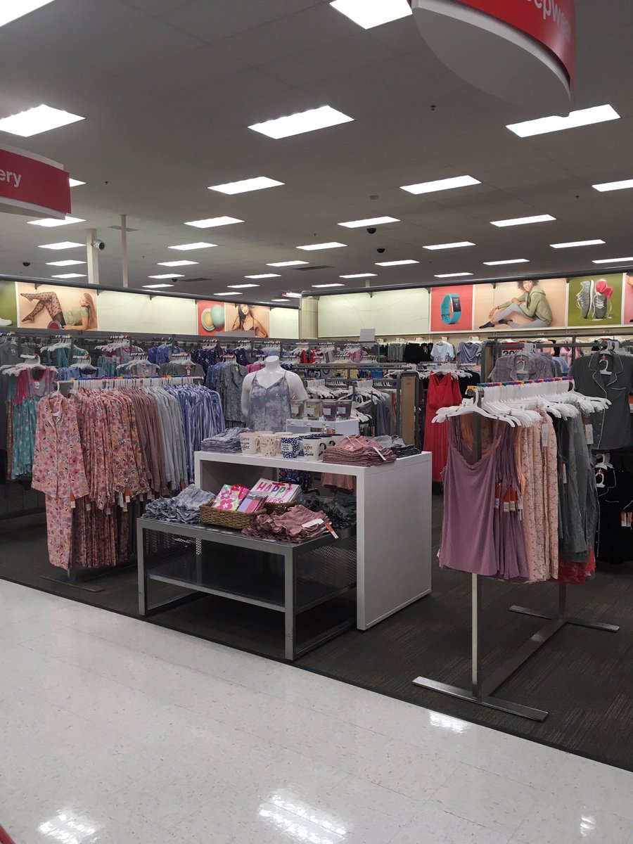 Sleepwear is Mother's Day ready!! 💐@DES_TGT <a href="/rickbarnett69/">Rick Barnett</a>