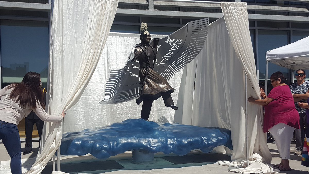 MMIWG monument in front of Saskatoon Police Service revealed in emotional ceremony.