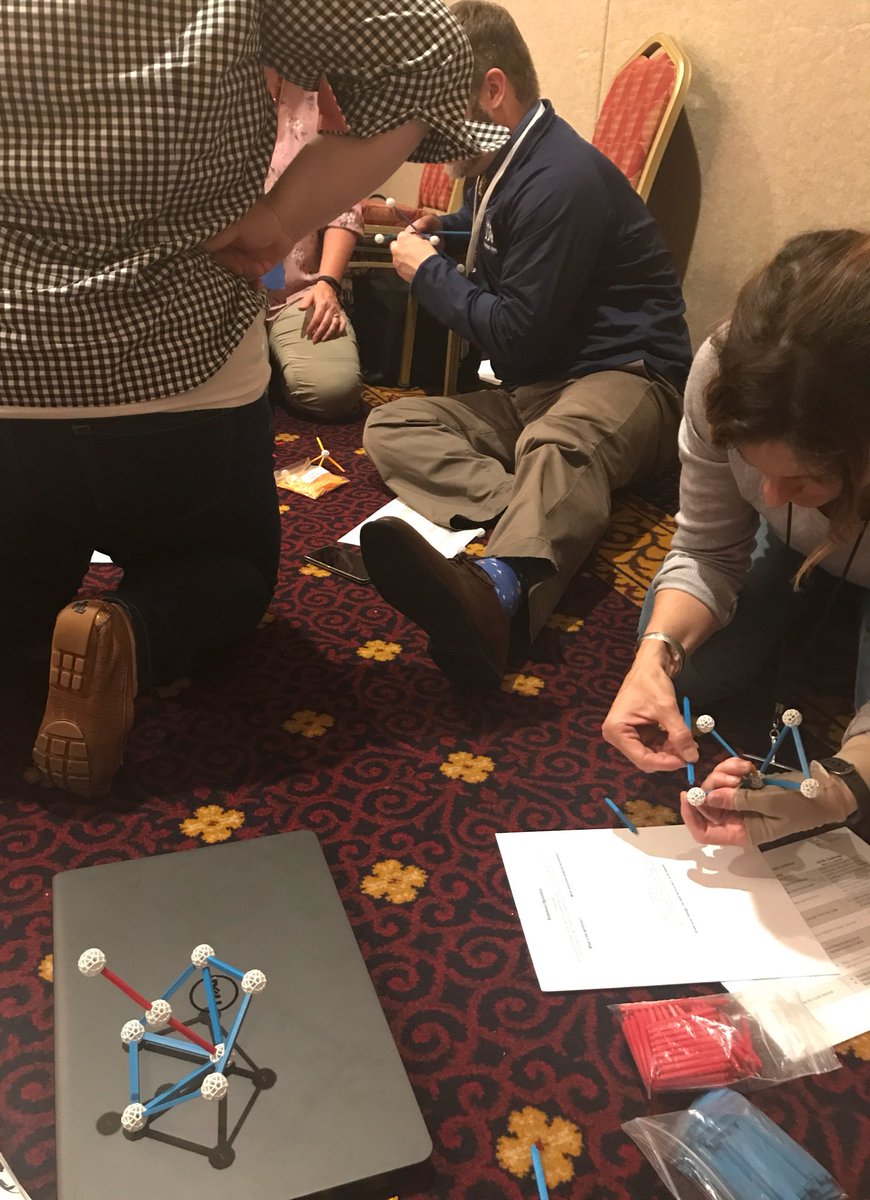KristiZ23's tweet photo. Engineering in ELA #zoomtools #tinkering Oh hey, the @aasl president elect ! @HeyLibraraman https://t.co/Okj99oUwyE