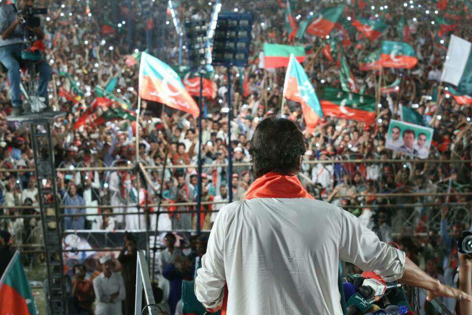 ImranKhanPTI's tweet photo. Thank you Nowshera - So proud of KP. Under PTI govt KP is becoming the model for other provinces to follow for the betterment of the ppl. https://t.co/qXi0tfANZt