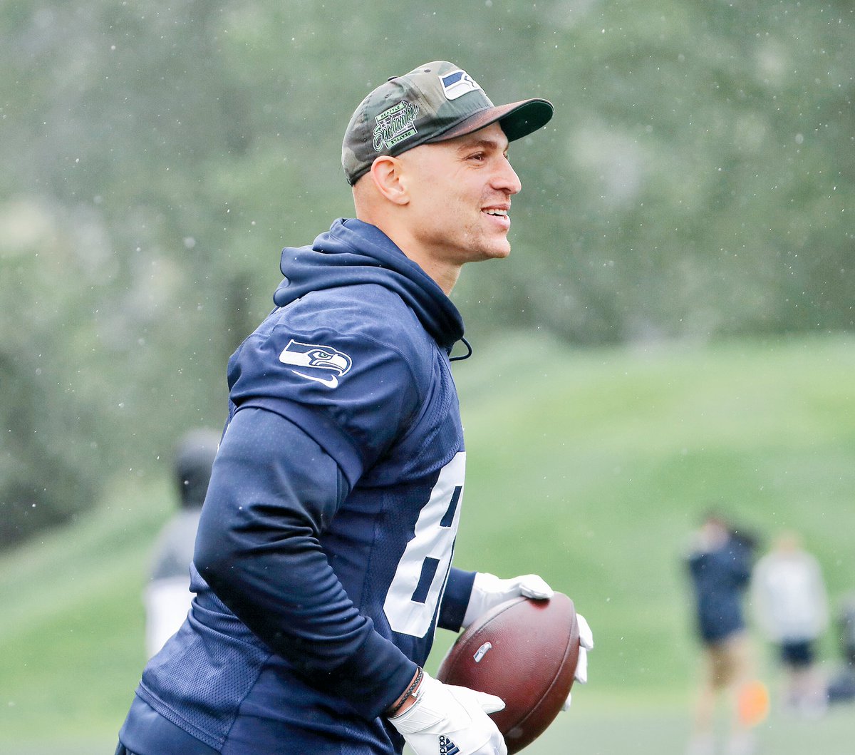 Seahawks's tweet photo. That #FridayFeeling. 🙌

#GoHawks https://t.co/8aNtXBGQDN