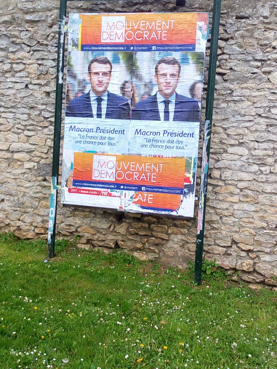modemessonne's tweet photo. Dernier tweet avant dimanche 20h, merci infiniment à tous les militants #MoDem91 qui ont été très nombreux à faire campagne. #ORGANISÉS https://t.co/99CvTdWKmN