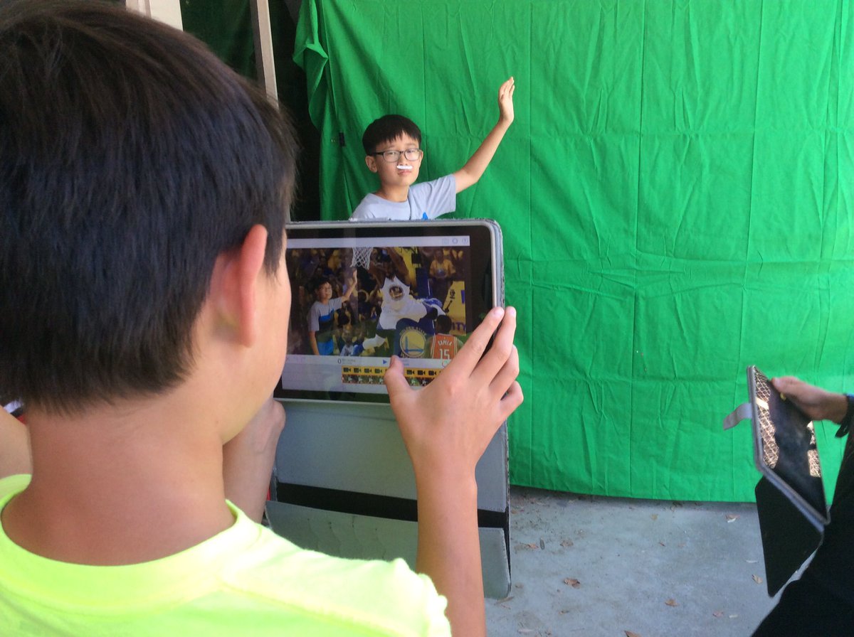 room19pandas's tweet image. Fun with green screen! Making &quot;got milk?&quot; ads for our argument writing covers (Should chocolate milk be served in schools?)