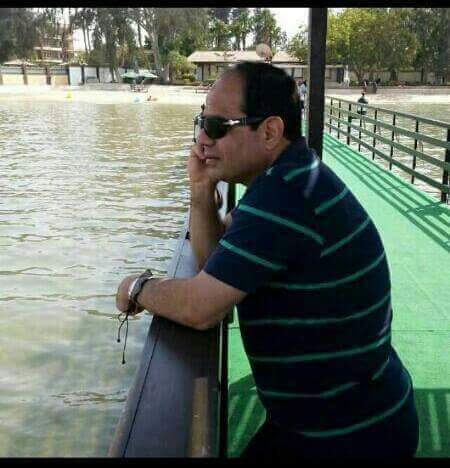 ashraaf_alsaad's tweet photo. الو ياريس انا اشرف حبيبك بتاع انفخ ياسيسي اطمئن  العملية نجحت ولبست هدومى وهاروح بعد شوية وابدأ التطبيل رغم انى زعلان منك وانت طبعا عارف ليه https://t.co/0JOMc4LOLJ
