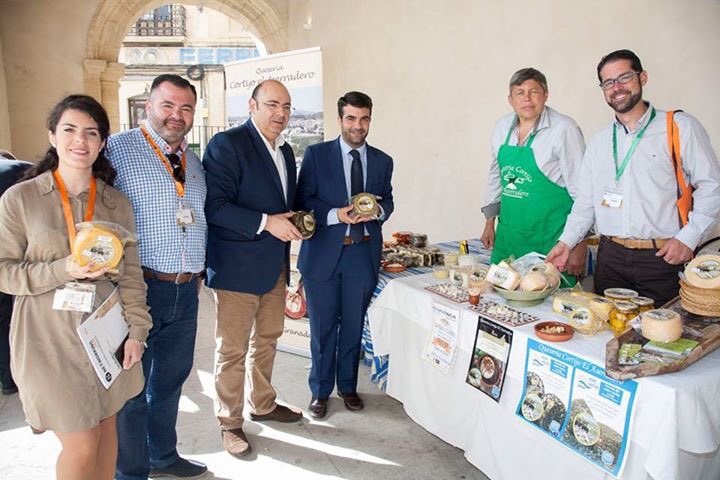 La gastronomía al poder.Profesionales que defienden el producto por su origen. Todo un honor #NetworkingLoja