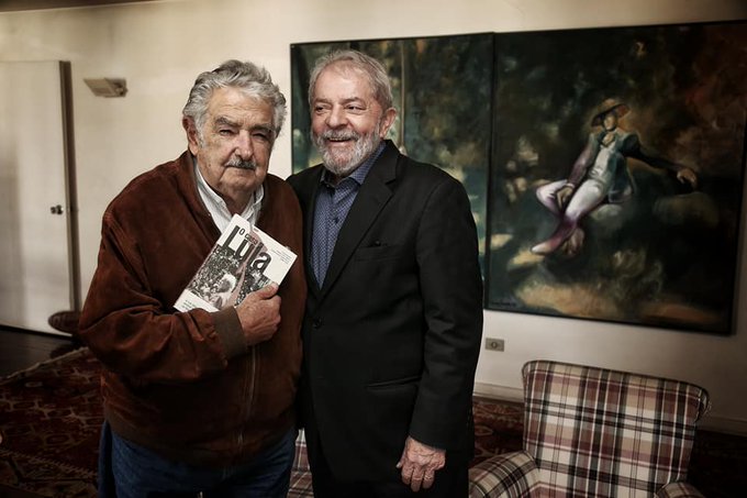 Ver imagem no Twitter Ver imagem no Twitter