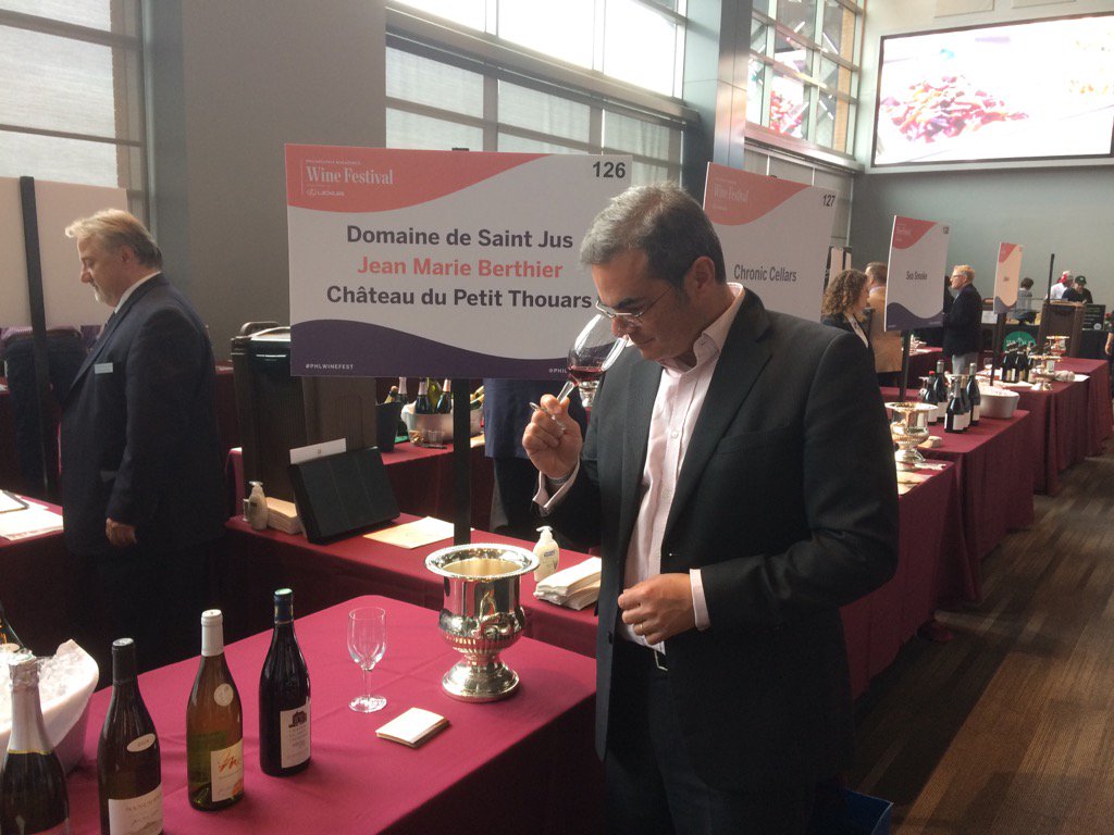 ViNoBliss's tweet photo. Getting ready for a great #wine evening at the #phlwinefest !@PhillyMagEvents @PAWineSpirits https://t.co/3itNsvgqDD