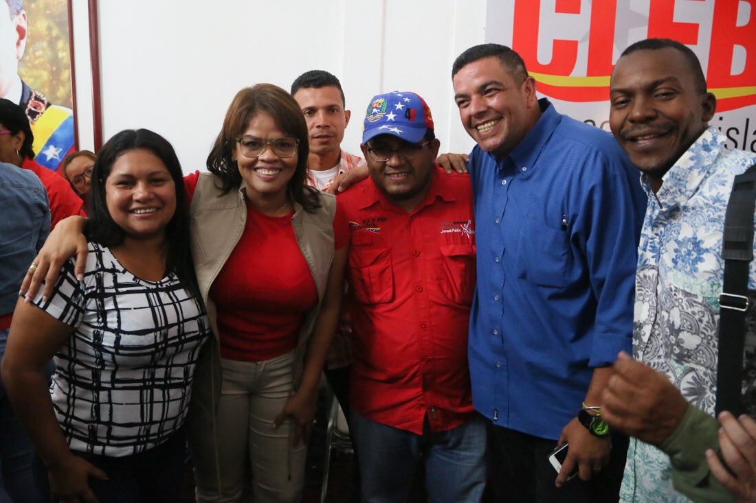 CarylBertho's tweet photo. Para que se consolide el proceso Constituyente y ganar la PAZ de nuestra PATRIA. 3/3 https://t.co/gyiT13QRkd
