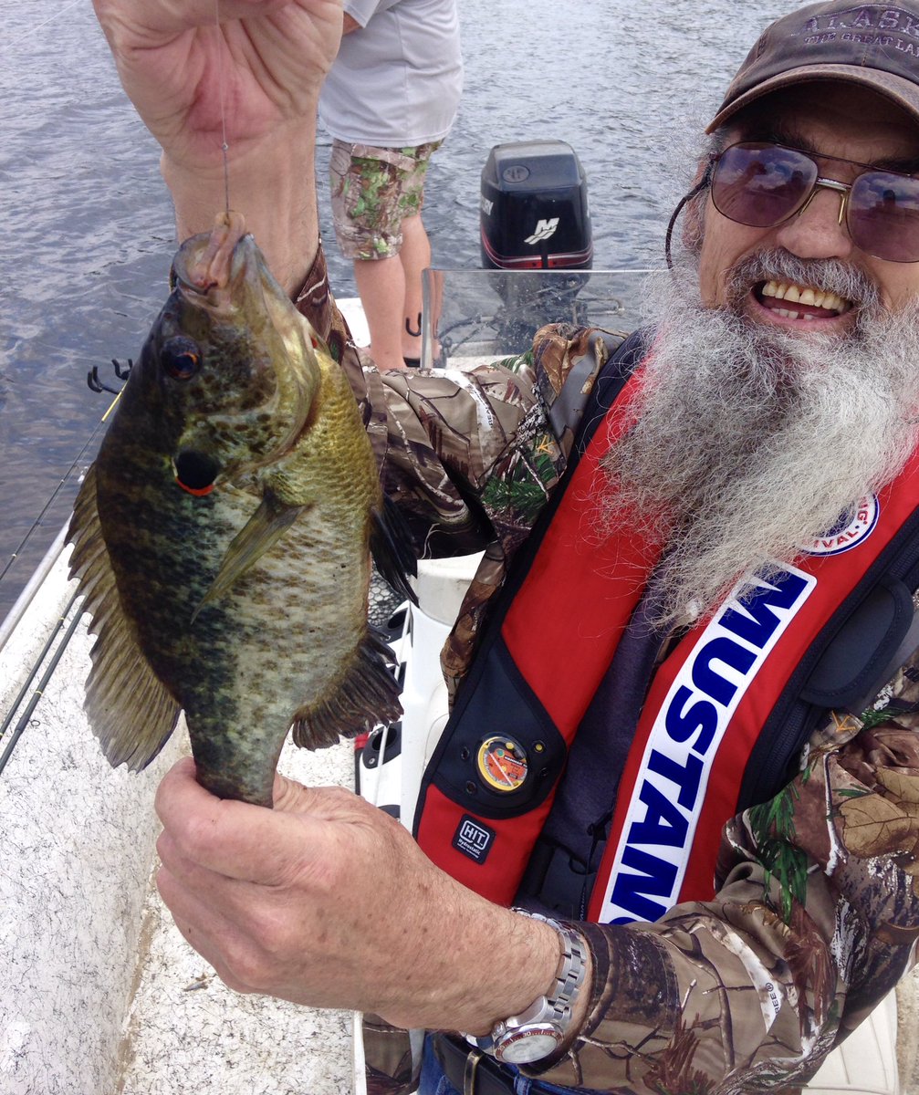 The full moon is coming time to get those red ear! <a href="/BnMPoles/">B'n'M Fishing</a>  <a href="/FinCommander/">Fin Commander</a>