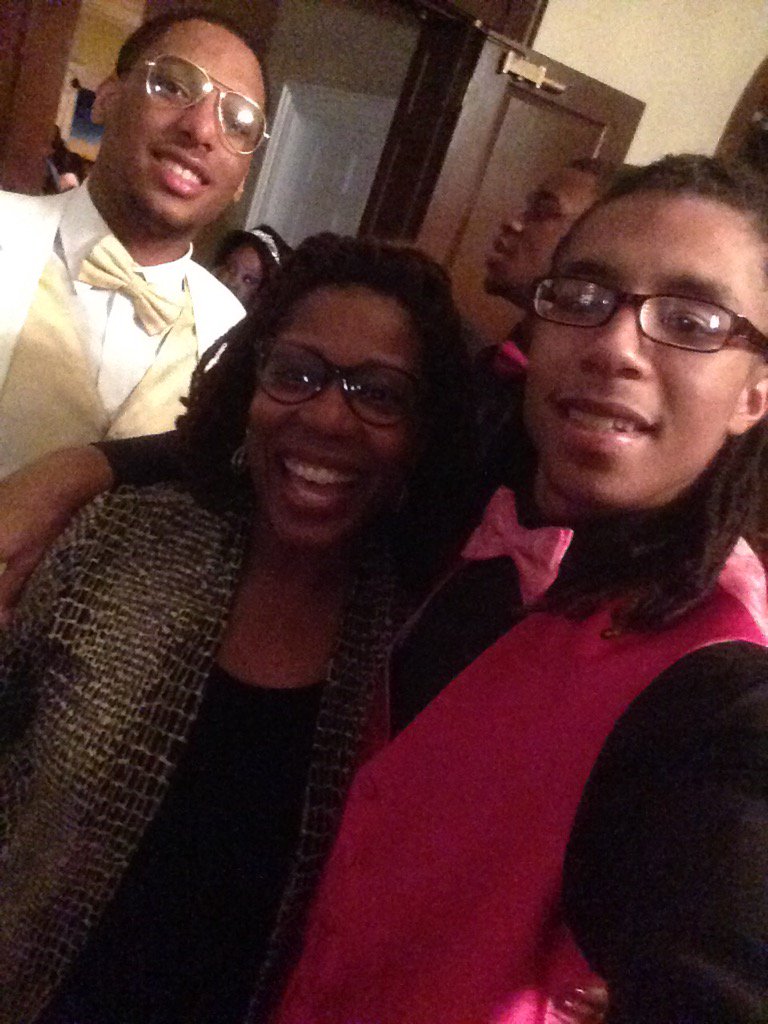 JMCHSPatriots's tweet photo. Last Night in Paris! @JohnMarshallCHS https://t.co/csyzsRtCJD