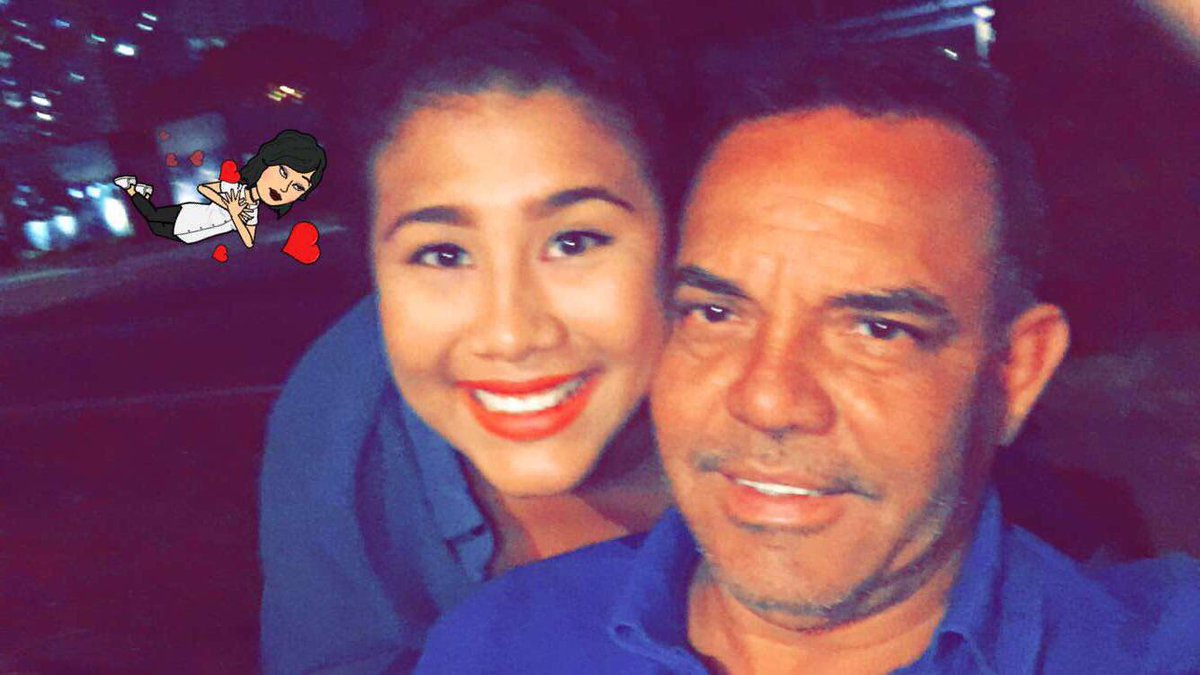 Araque_mily's tweet photo. #Miami #Wynwood #ConElTio ❤️ https://t.co/F3JOzbvdpq