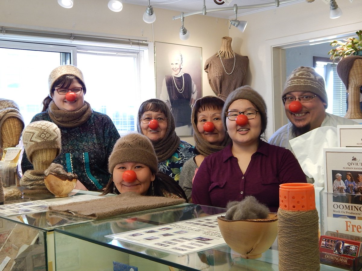 Red Nose's to help bring support to keep kids safe, healthy and educated! Learn more at RedNoseDay.org
 #rednose #rednoseday2017