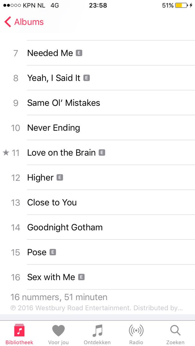 ILickTheGun_'s tweet photo. #NowPlayingAnti @rihanna @BBMAs #rihanna https://t.co/9Tw96Rroem