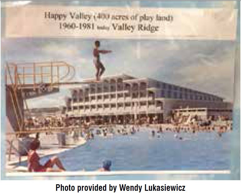Ward4Ward1's tweet photo. Check out Jane's Walk - The History of Valley Ridge, Sat May 6, 12PM-1:30PM. More info p.6 https://t.co/KatbtK1q4y #yycclean #yycca https://t.co/cdUFzezNg2