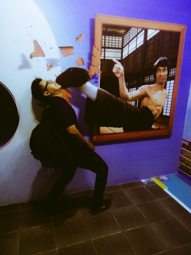 PlayWith__Harry's tweet photo. Oouchh ! #demata #dematajogja https://t.co/sFhpunCOmU
