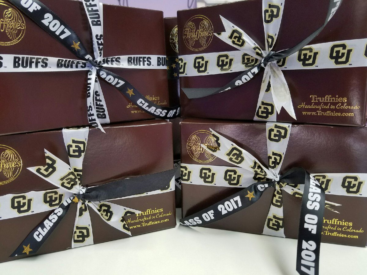 Truffnies's tweet photo. Congratulations graduating class of 2017! Our #fresh and #gourmet chocolate confections make great gifts for grads and teachers! #sweetgifts https://t.co/uoXzqQxIwi