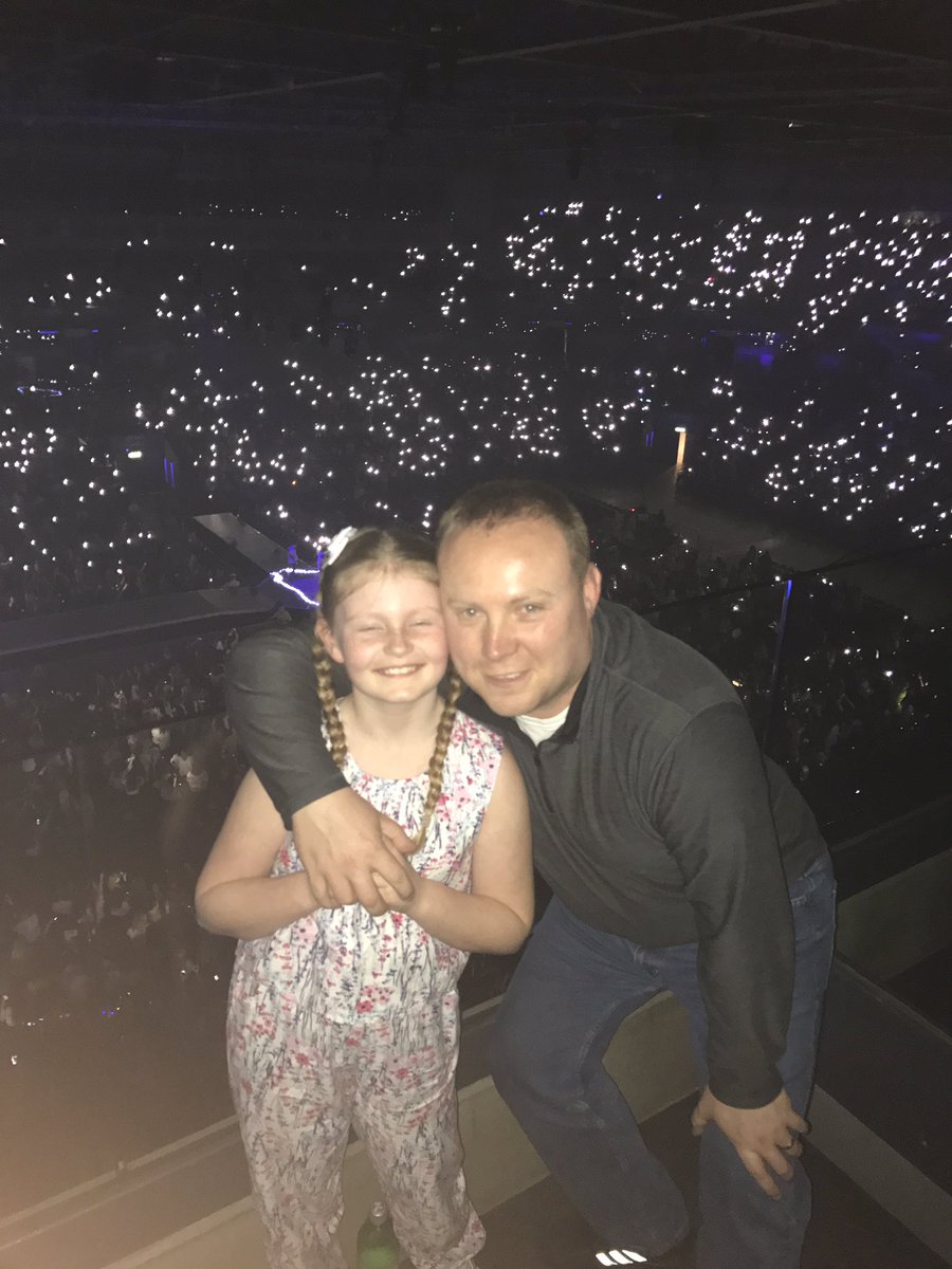Massive thanks to <a href="/RadioCity967/">City</a> for making Alannah feel like a princess and filling me up with food VIP style. Great night at <a href="/TheVampsband/">The Vamps</a>