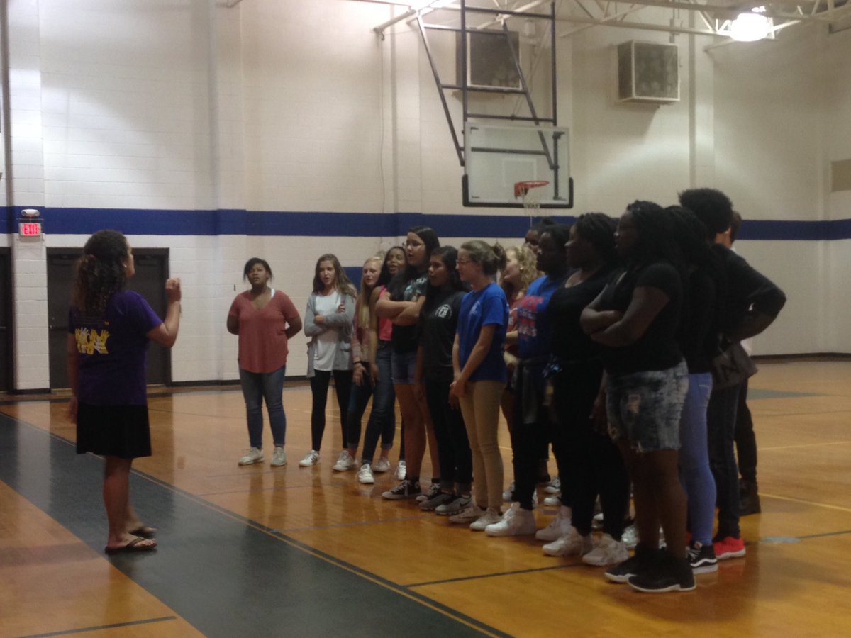 Chbaggett's tweet photo. @fhmsbucks Buck Fest 2017 -students vs. staff Basketball game. Chorus did a freat job! Go Bucks! https://t.co/94qoK7LLIW