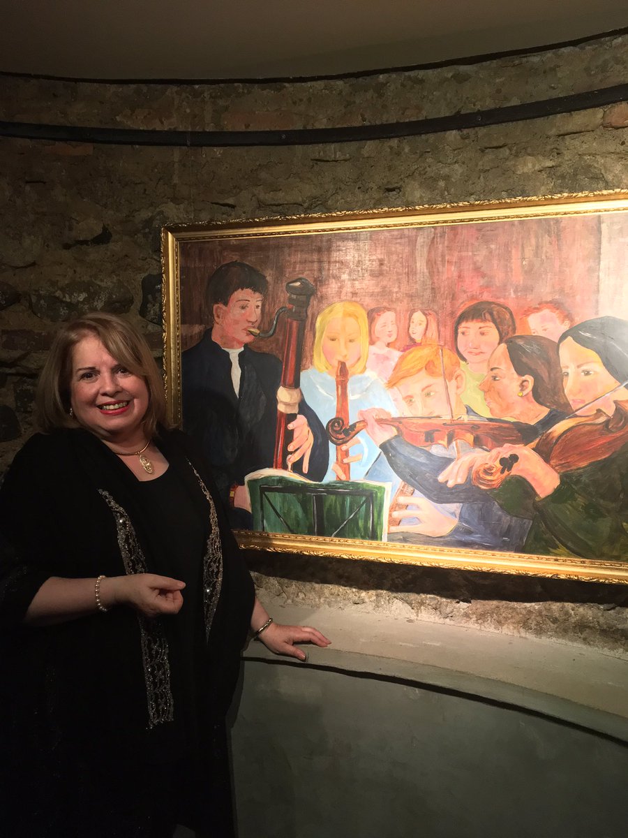 MuseoMagallanes's tweet photo. Inaugurando "La vida a través del color" de la artista magallanica Priscilla Elizondo https://t.co/DaSdoR4chm